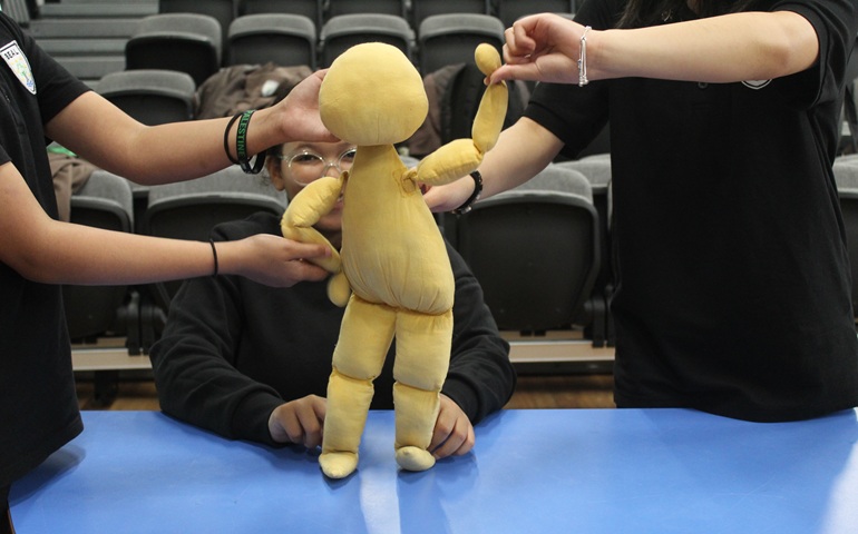 Puppetry comes to Beal